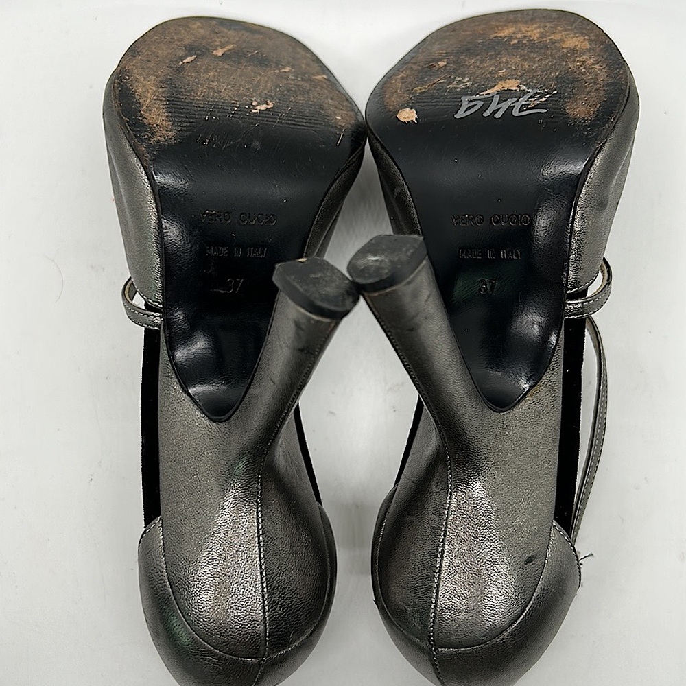 Dolce & Gabbana Sexy Silver Gray Strappy High
Heels Shoes **Sz 37/US Sz 7**🔥🔥 - Picture 4 of 16